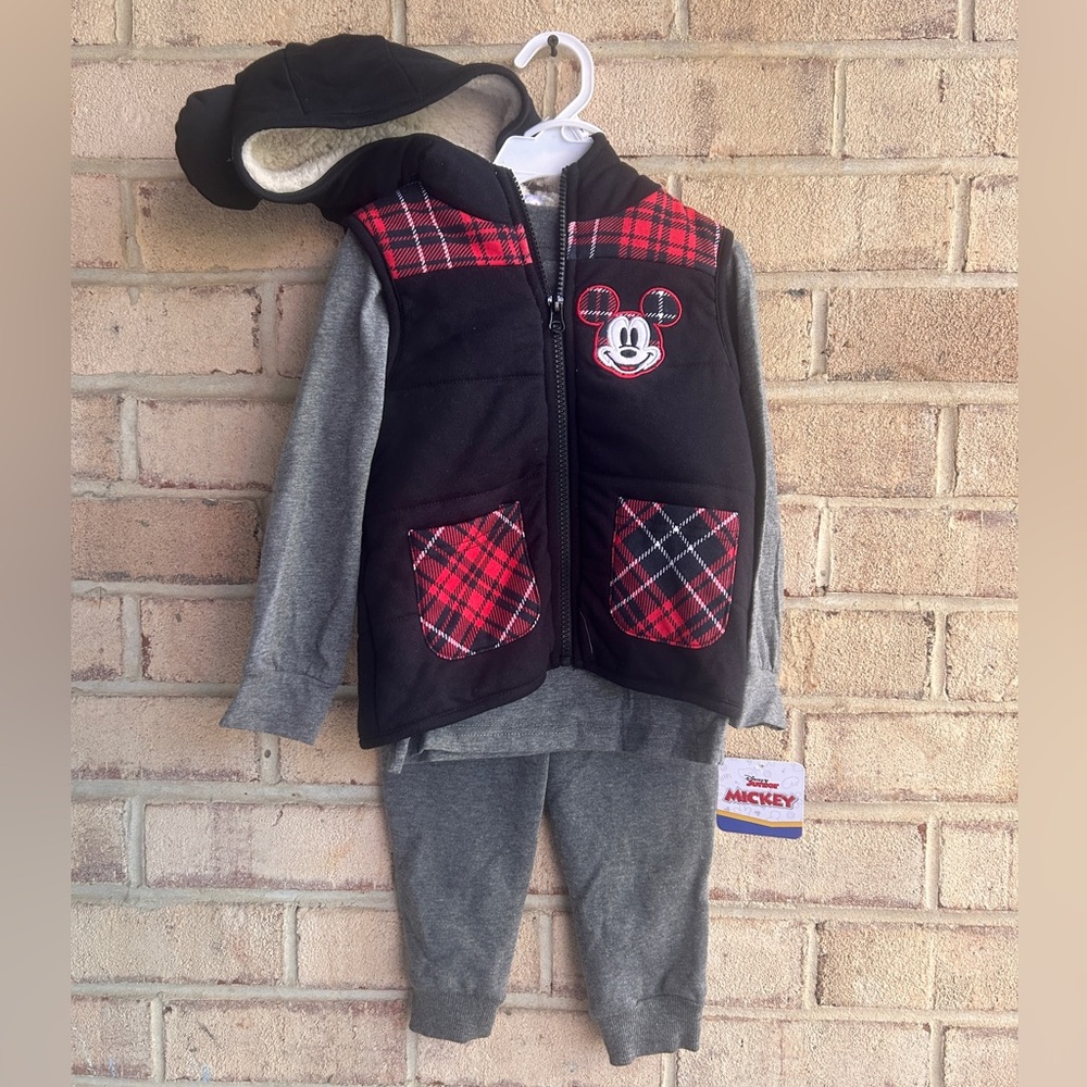 Mickey Mouse Baby Boy Outfit Set Fleece Vest Top, T-Shirt, and Pants, 3pc